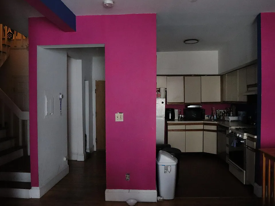 Building Photo 3