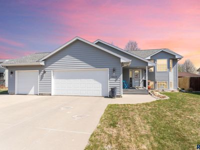 6522 W 56th St, Sioux Falls, SD, 57106