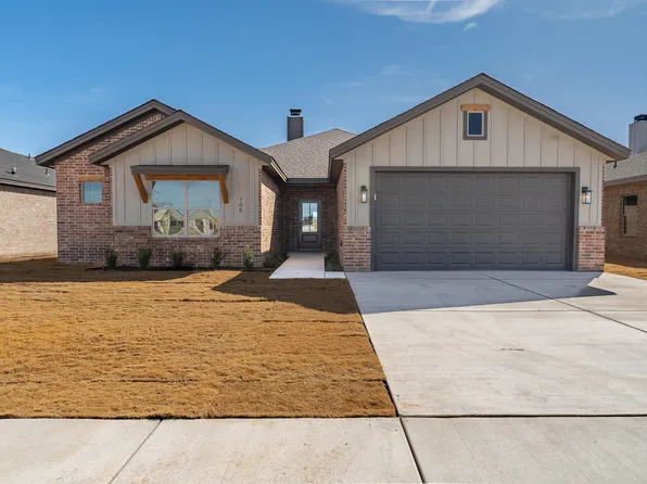 705 E 14th St, Wolfforth, TX 79382