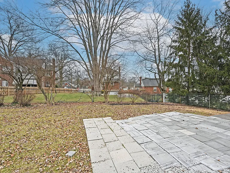 7552 Montgomery Rd #1A — Photo 24