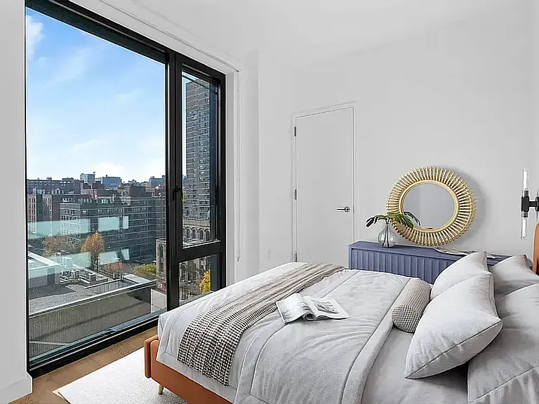 280 W 132nd St #Penthouse 4 — Photo 7