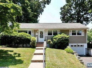 965 Adams Pl, Township Of Washington, NJ 07676