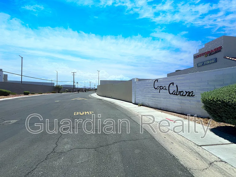 2639 Jacyra Ave — Photo 23