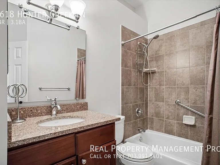6618 Hunter Creek Ln — Photo 23
