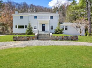 778 Armonk Rd, Mount Kisco, NY 10549