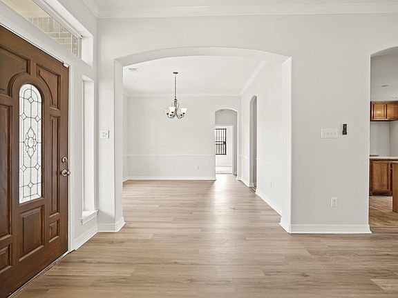 5th image of 7034 Sherwood Drive