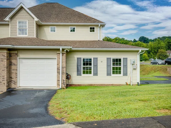 87 Gardenside Blvd, Lebanon, VA 24266