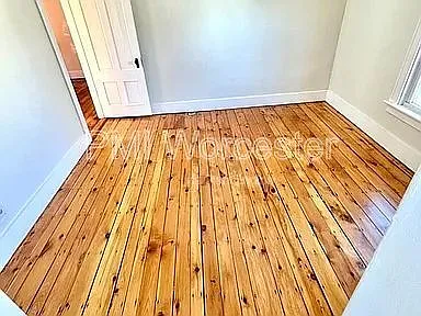 28 Wayne St — Photo 15