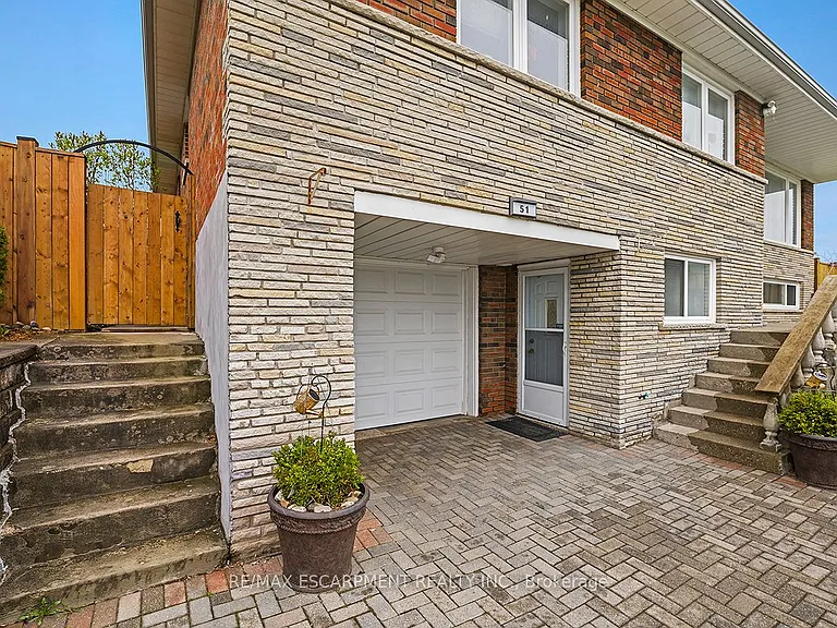 51 Mangrove Rd #LOWER LEVEL — Photo 3