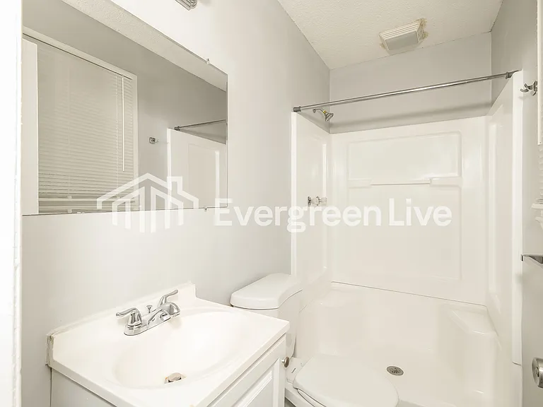 225 Oak Glenn Dr — Photo 9