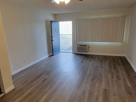 4th image of 242-246 W Verdugo Ave #256-M