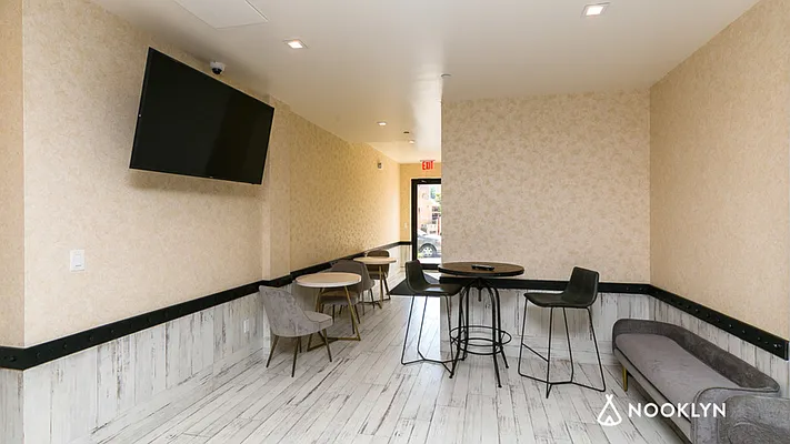 Rented by Nooklyn NYC LLC | media 24