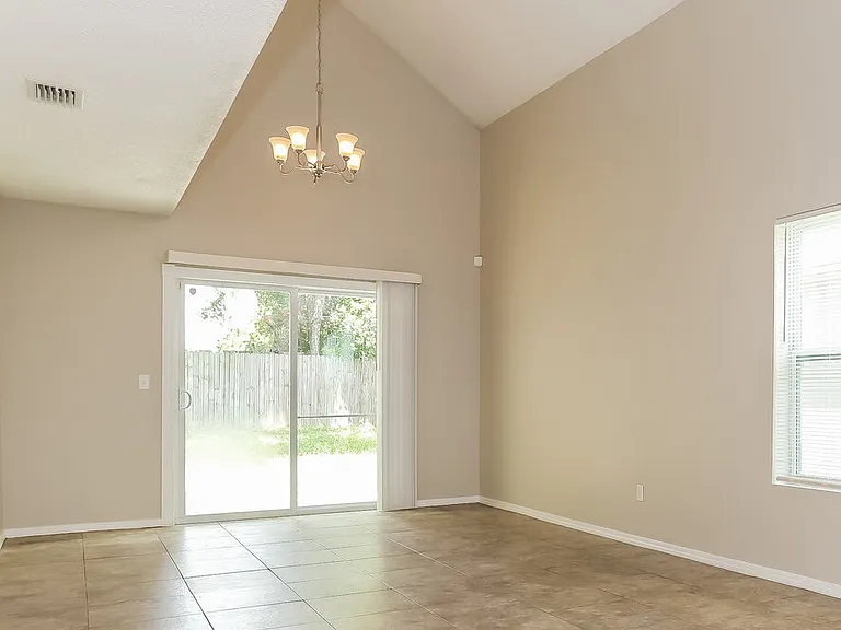11002 Traci Lynn Dr — Photo 6