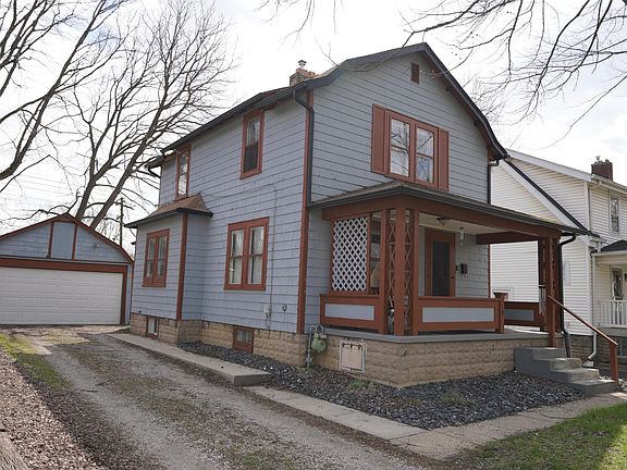 2nd image of 119 E Lincoln Ave