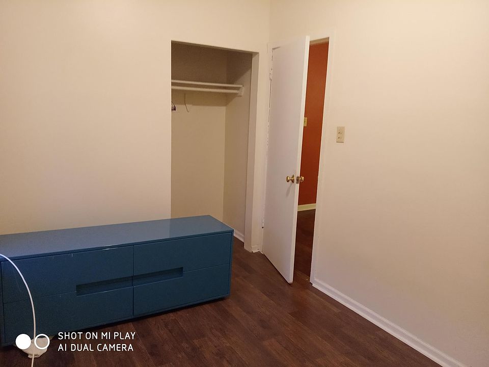 1st image of 2517 W Division St Floor 2