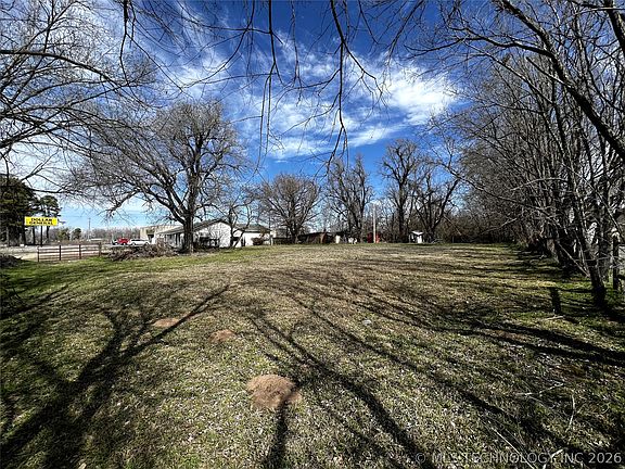 5th image of 16847 S Memorial Dr