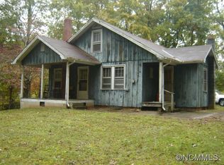 400 Flat Creek Rd, Fairview, NC 28730