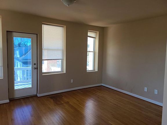 2nd image of 112 W 39th St APT 6