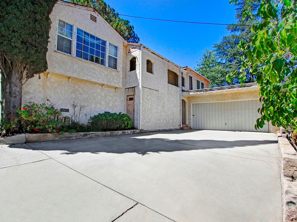 1st image of 10286 Sunland Blvd