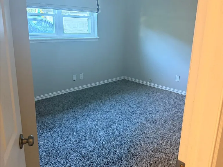 511 Rosewood Dr — Photo 18