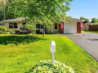 203 Damron Dr, North Manchester, IN 46962