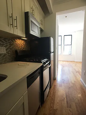 Rented by (Legacy) NY Quality Living Uptown | media 18