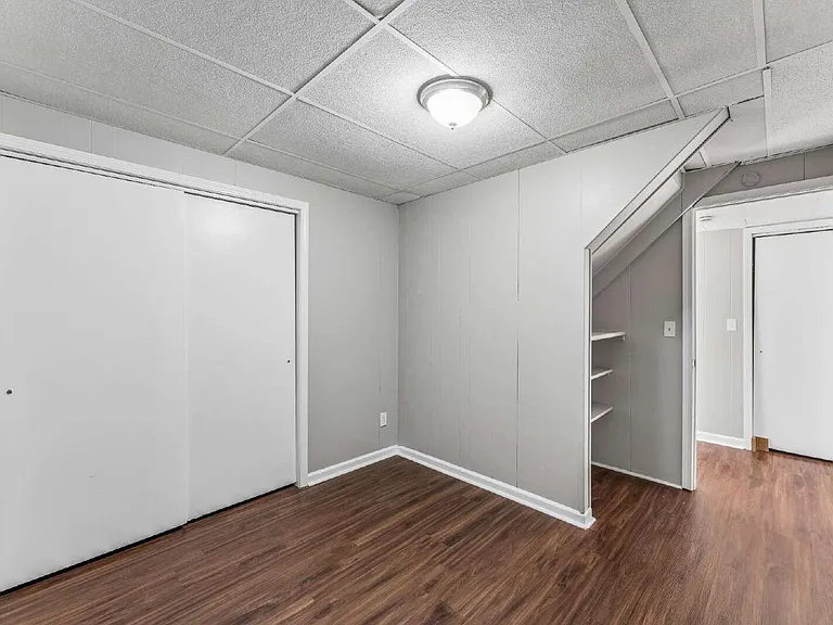804 Pine St — Photo 32