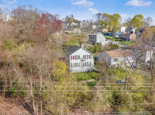 409 Crescent St, Fall River, MA 02720