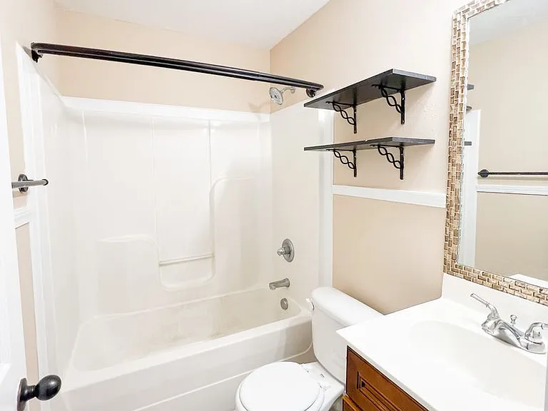 2268 McCormick Ln #I — Photo 13