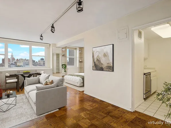 77 7th Ave APT 21A, Manhattan, NY 10011