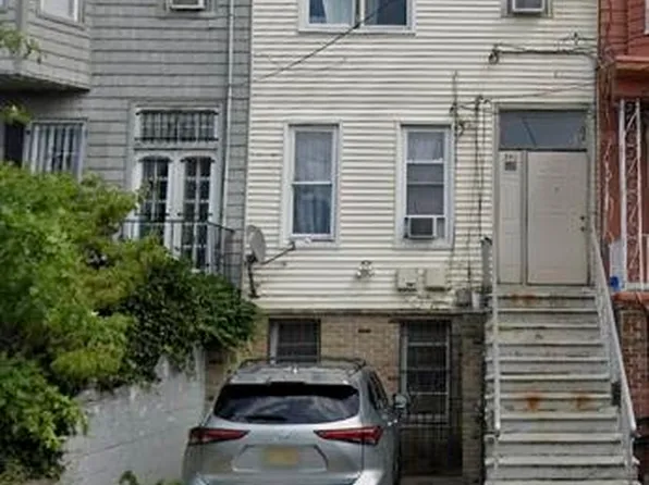 390 Webster Ave, Jersey City, NJ 07307