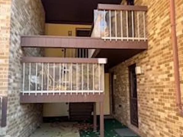 140 Amberly Dr Unit J, Manalapan, NJ 07726