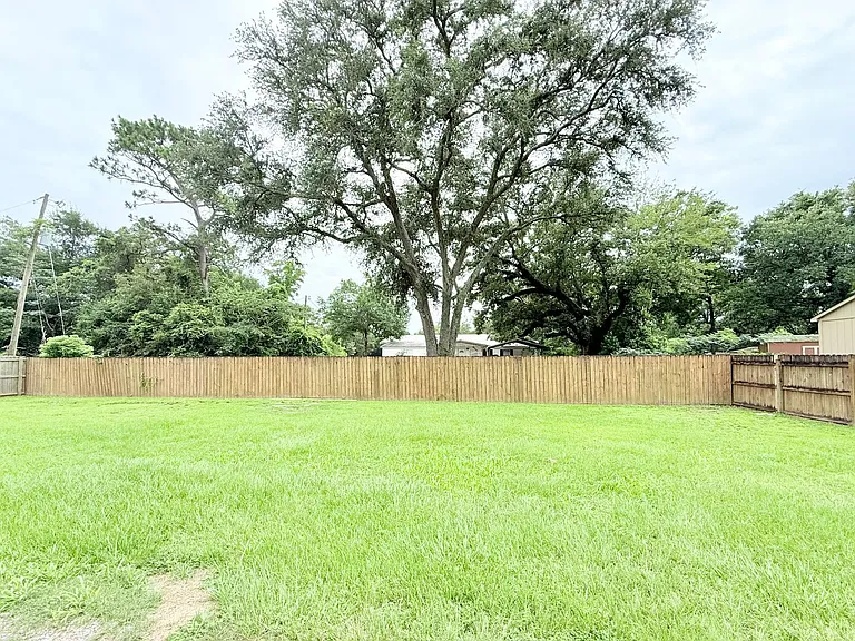 6183 Ashton Woods Cir — Photo 12