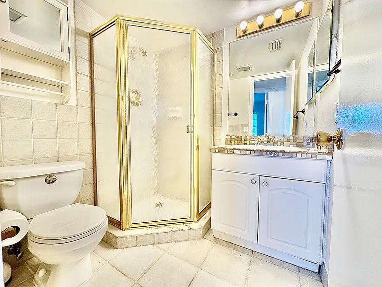 2871 N Ocean Blvd #C513 — Photo 23