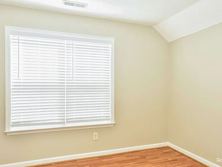 3420 Whitesail Ct — Photo 9