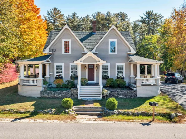 93 Bay Street, Wolfeboro, NH 03894