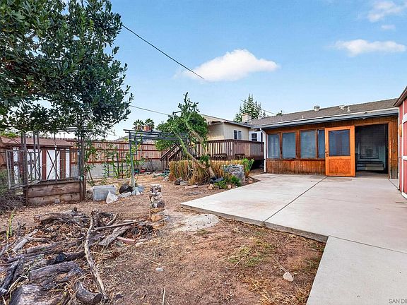 3rd image of 7839 Barton Dr