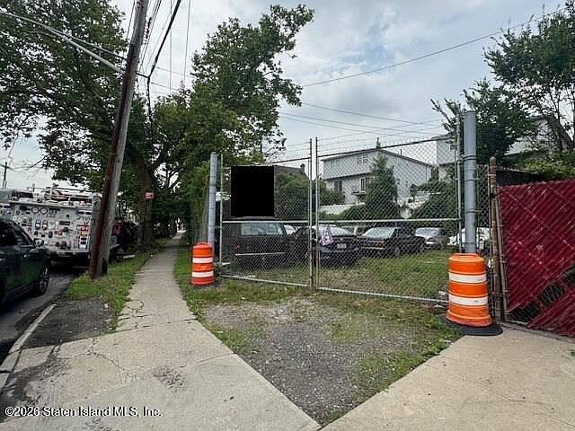 1st image of 1406 Richmond Ave
