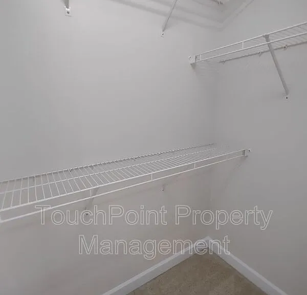8606 Beaver Creek Dr — Photo 11