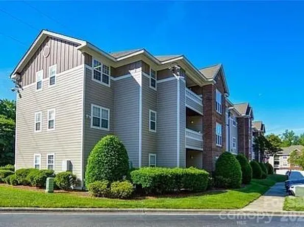 9810 Campus Walk Ln APT H, Charlotte, NC 28262