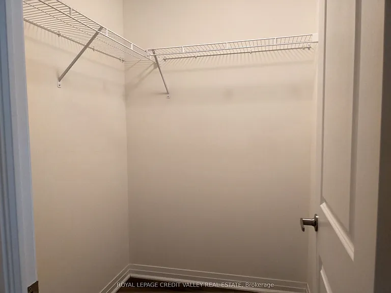 650 Atwater Ave #37 — Photo 11