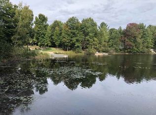 2439 McNab Ct, Traverse City, MI 49696