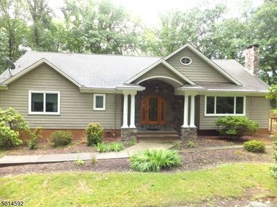 3 Dogwood Ter, Belvidere, NJ, 07823