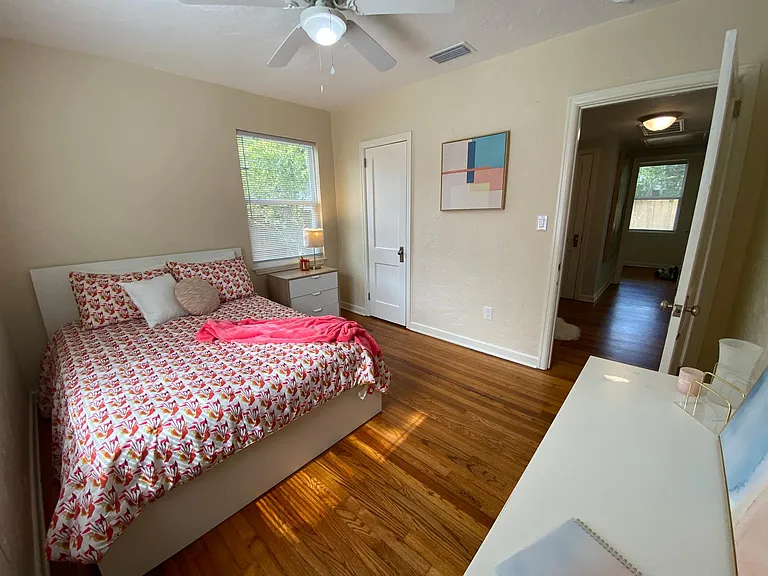2034 NW 7th Ln — Photo 24
