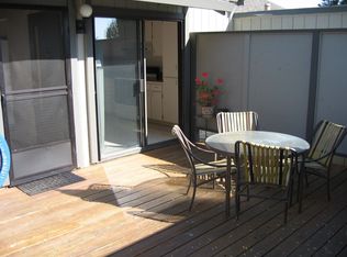 1477 Ashwood Dr, Martinez, CA 94553