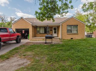 698 Prairie Park Rd, Wichita, KS 67218