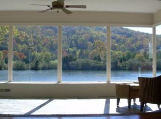 329 Gibbs Ferry Rd, Clinton, TN 37716