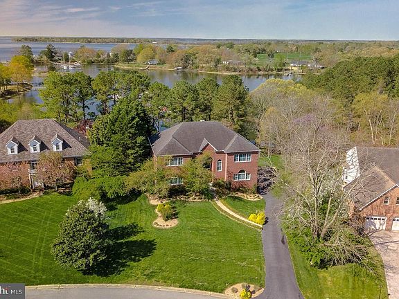 5th image of 21689 Pebble Beach Ct