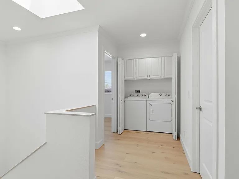 1104 Lautrec Ter — Photo 42