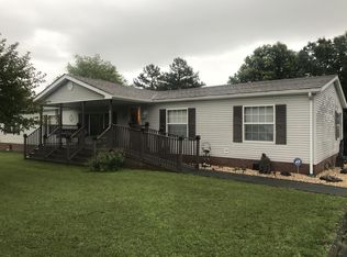 50 Tackett Spur Rd, Lily, KY 40740